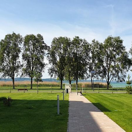 Lelle Resort B20 Balatonlelle Zewnętrze zdjęcie